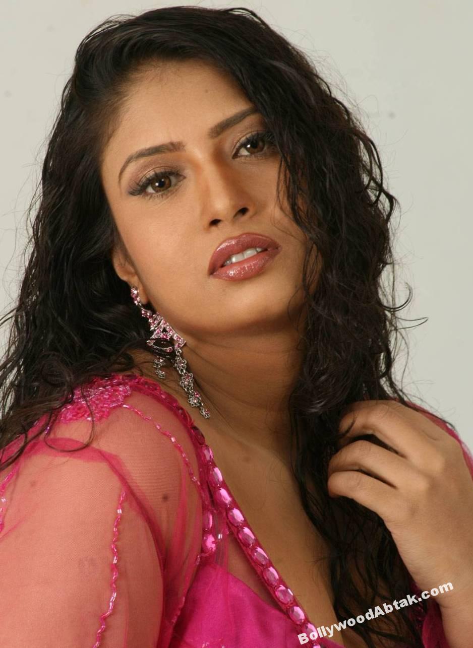 Sanghavi Telegu Actress Hot Photoshoot photos 10 Sanghavi 2