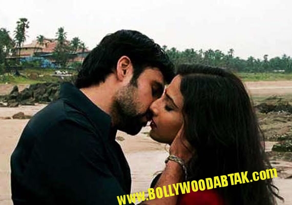 Top 10 On Screen Kisses By Bollywood Serial Kisser Emraan Hashmi 10 Top 10 kisses by emran hashmi