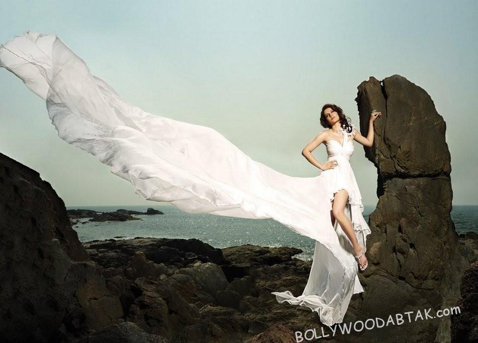 Top 11 Best Kangana Ranaut Hot & Sizzling Photos 36 Kangana Ranaut Hot Photos