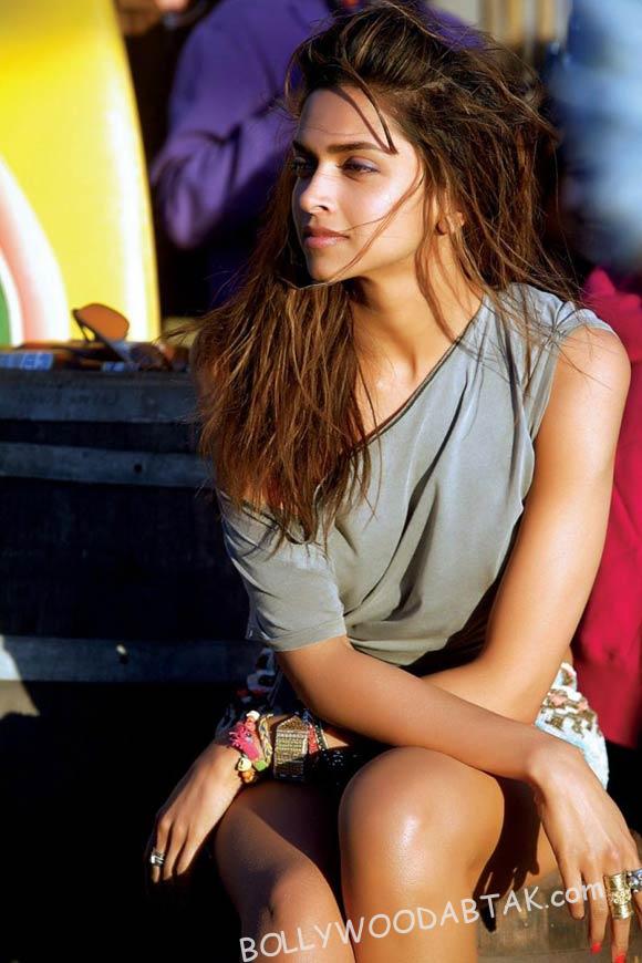 Hot Actress Deepika Padukone Photos Gallery 10 deepika Padukone Photo Gallery 53 of 30