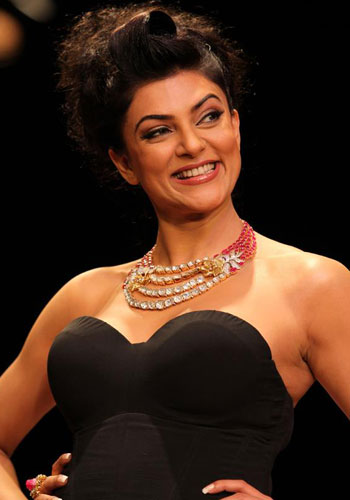 Sushmita Sen Wiki, Profile, Age, Height, Marriage, Movies and Full Biography 10 Sushmita-Sen-Wiki