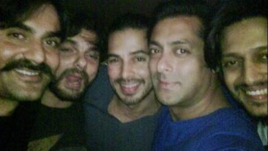 Salman Khan Very Rare & Unseen Photos Collection You Have't seen 27 salman khan unseen