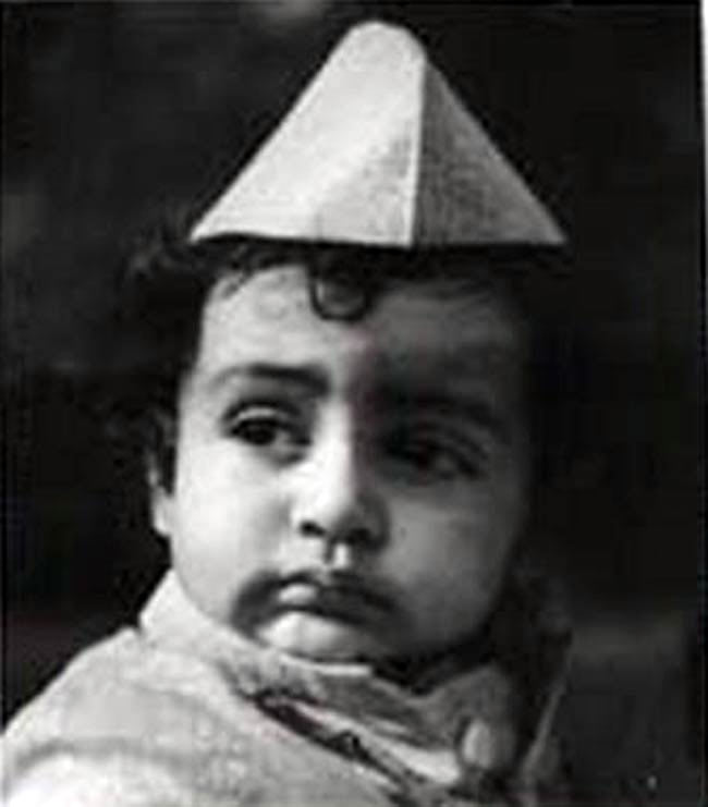 फ़िल्मी सितारों के बचपन की तस्वीर, देखिये 10 amitabh