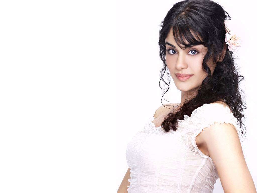 Adah Sharma Cute Beautiful Rare Unseen Images 11 Adah Sharma Latest Cute Photos 6