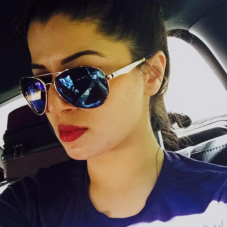 Kainaat Arora Latest New Hot Unseen Photo Gallery 11 Kainaat Arora