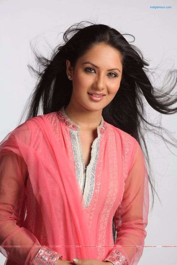 TV Actress Pooja Bose Cute Rare Unseen Images 12 Pooja Bose Hot Bikini Pictures 1 3