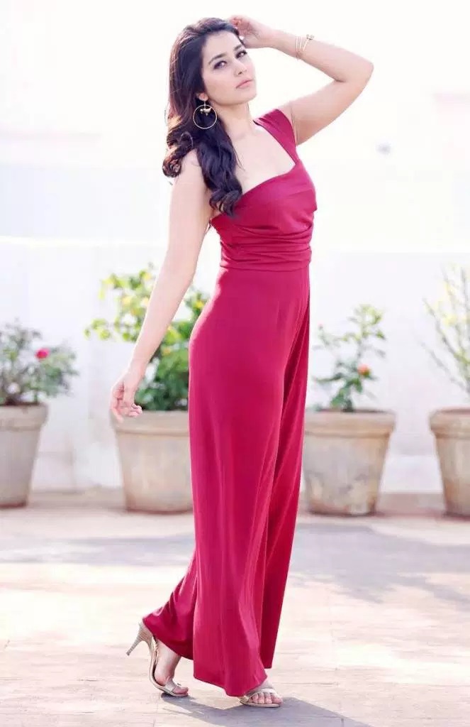 Raashi Khanna Heart-Pounding Pictures Are A Must See 11 Raashi Khanna 5