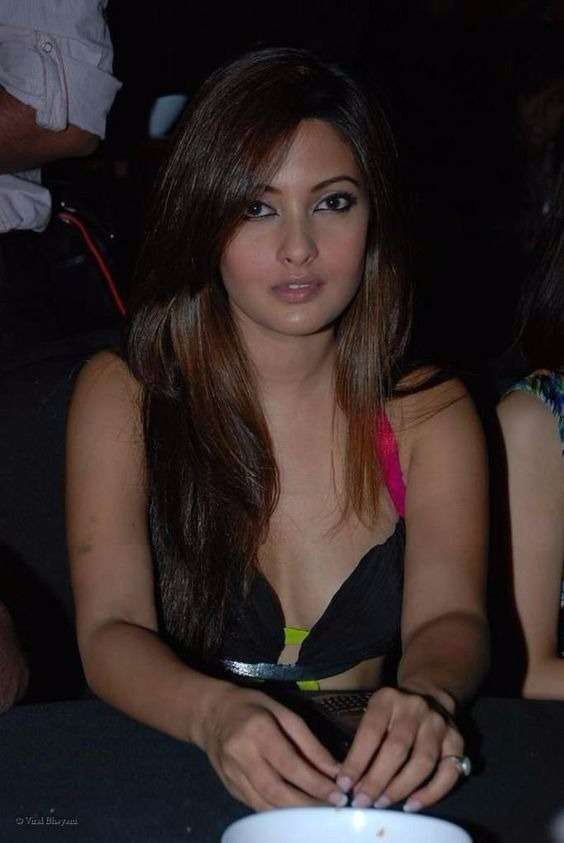 Riya Sen Unseen Rare Hot Photos- Spicy Images 11 Riya Sen Hot Bikini Pictures 17