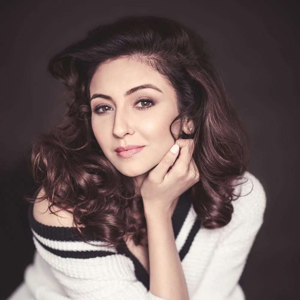 HOT Photos of Saumya Tandon aka 'Gori Mem' of Bhabiji Ghar Par Hain! 10 Saumya Tandon hot anita ji Gori