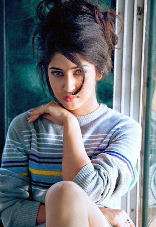 Sonarika Bhadoria Beautiful Spicy Photos Gallery 16 Sonarika Bhadoria Hot HD wallpap 1