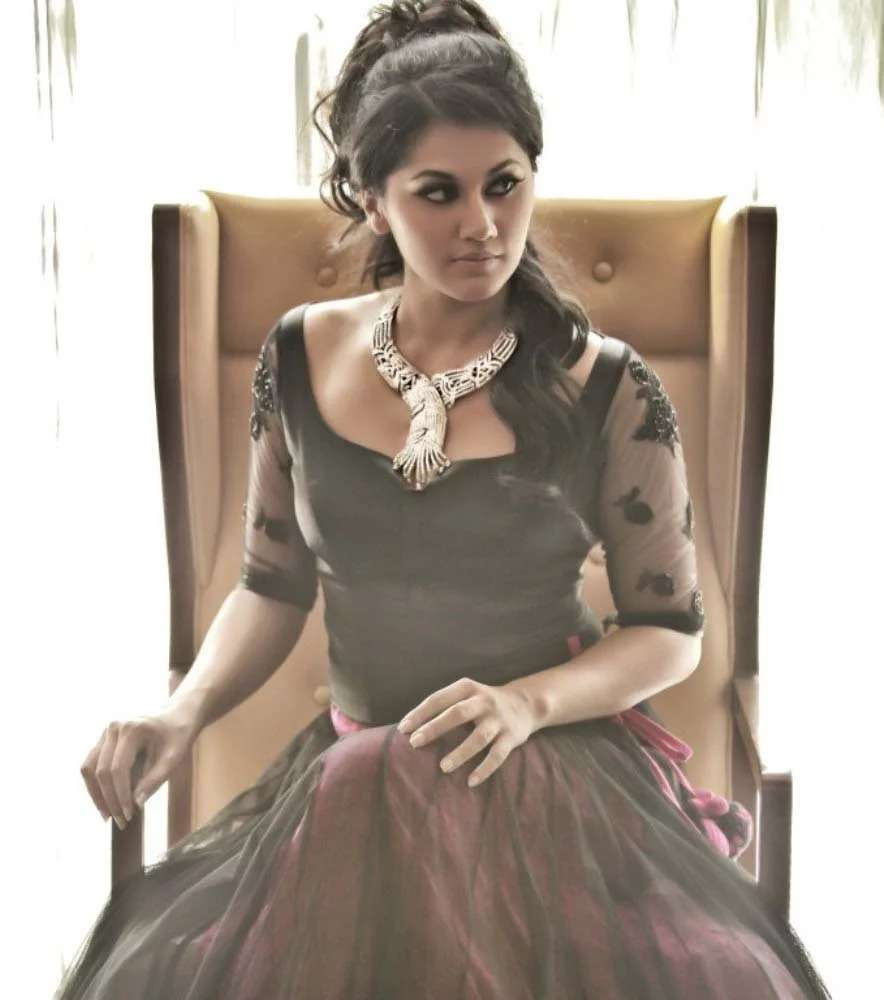 Taapsee Pannu – Hot & Sizzling Photos The Baby & Infosys Girl 10 hot n spicy tapsee pannu 6