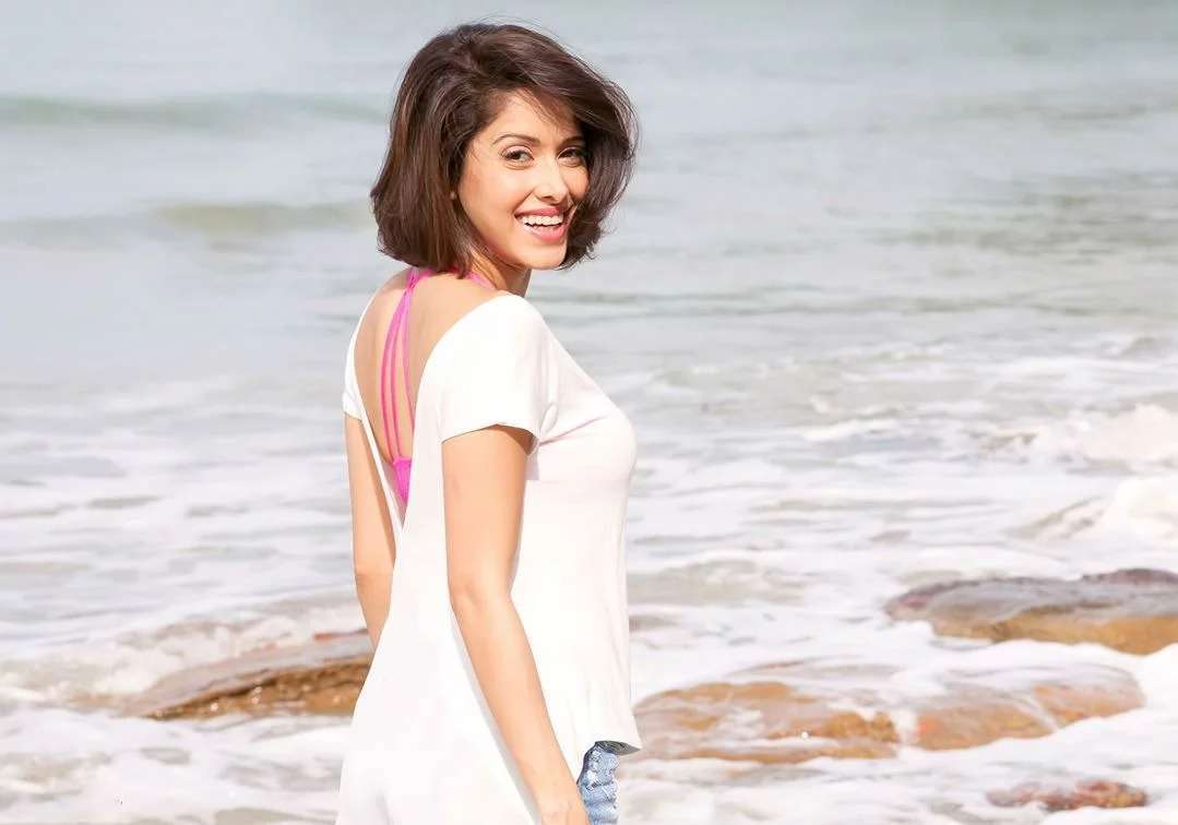Nushrat Bharucha Beautiful Spicy Photos|Pyaar Ka Punchanama Girl 19 nushrat bharucha hot photos 16
