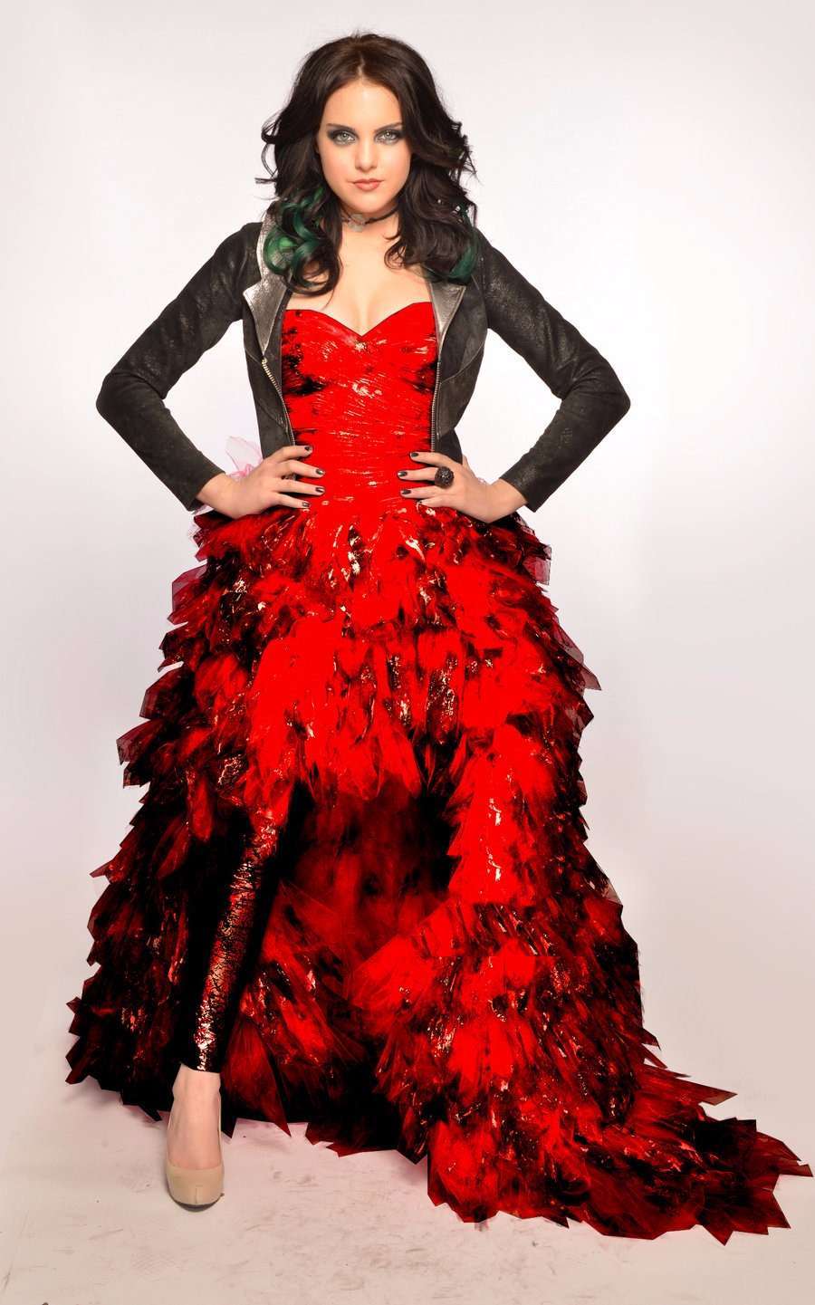 Elizabeth Gillies (American actress and singer ) Hot Beautiful Photos 30 Elizabeth Gillies hd