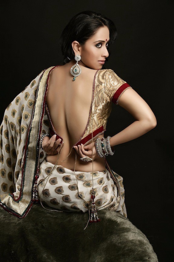Beautifull Singer Monali Thakur Hot Photos 20 Monali Sehgal Hot Stills 1