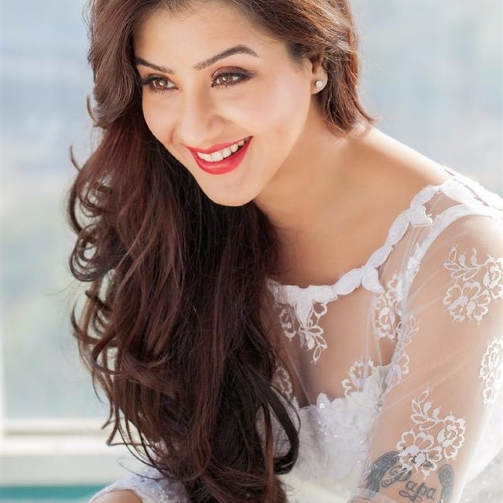 Tv Actress Shilpa Shinde Aka Angoori Bhabhi Hot And Sexy Images, Wallpapers Hd 10 Shilpa Shinde hot pics in bikini