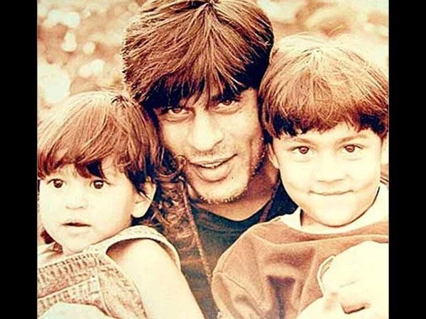 Suhana Khan Childhood Photos– Shahrukh Khan Daughter Images 22 suhana khan childhood pic 2