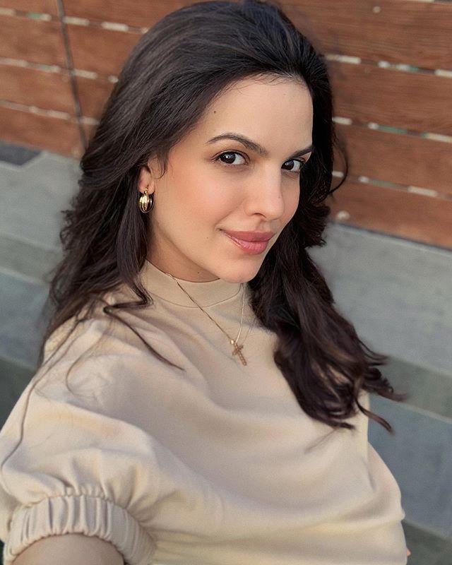 Natasha Stanković Beautiful Hot Instagram Photos 15 Natasha Stankovic
