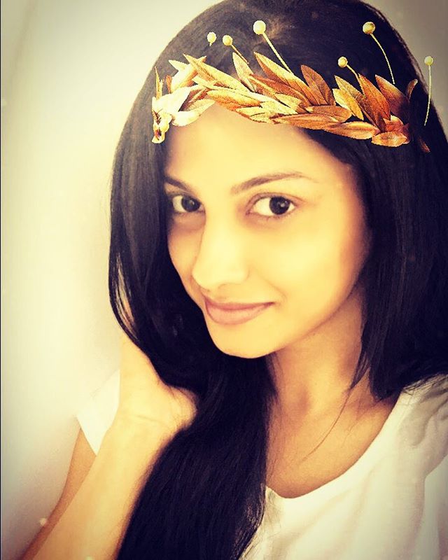 Saath Nibhana Saathiya Actress Rucha Hasabnis Photos- Rashi Ben Beautiful Photos 21 Rashi Ben Rucha Hasabnis