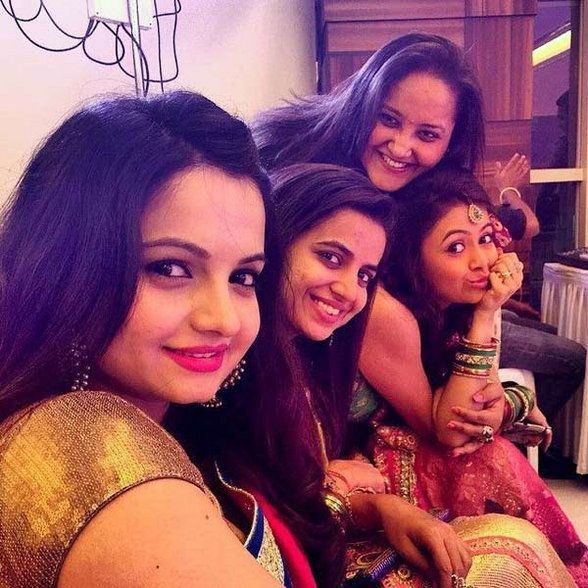 Saath Nibhana Saathiya Actress Rucha Hasabnis Photos- Rashi Ben Beautiful Photos 20 Rashi Ben Rucha Hasabnis