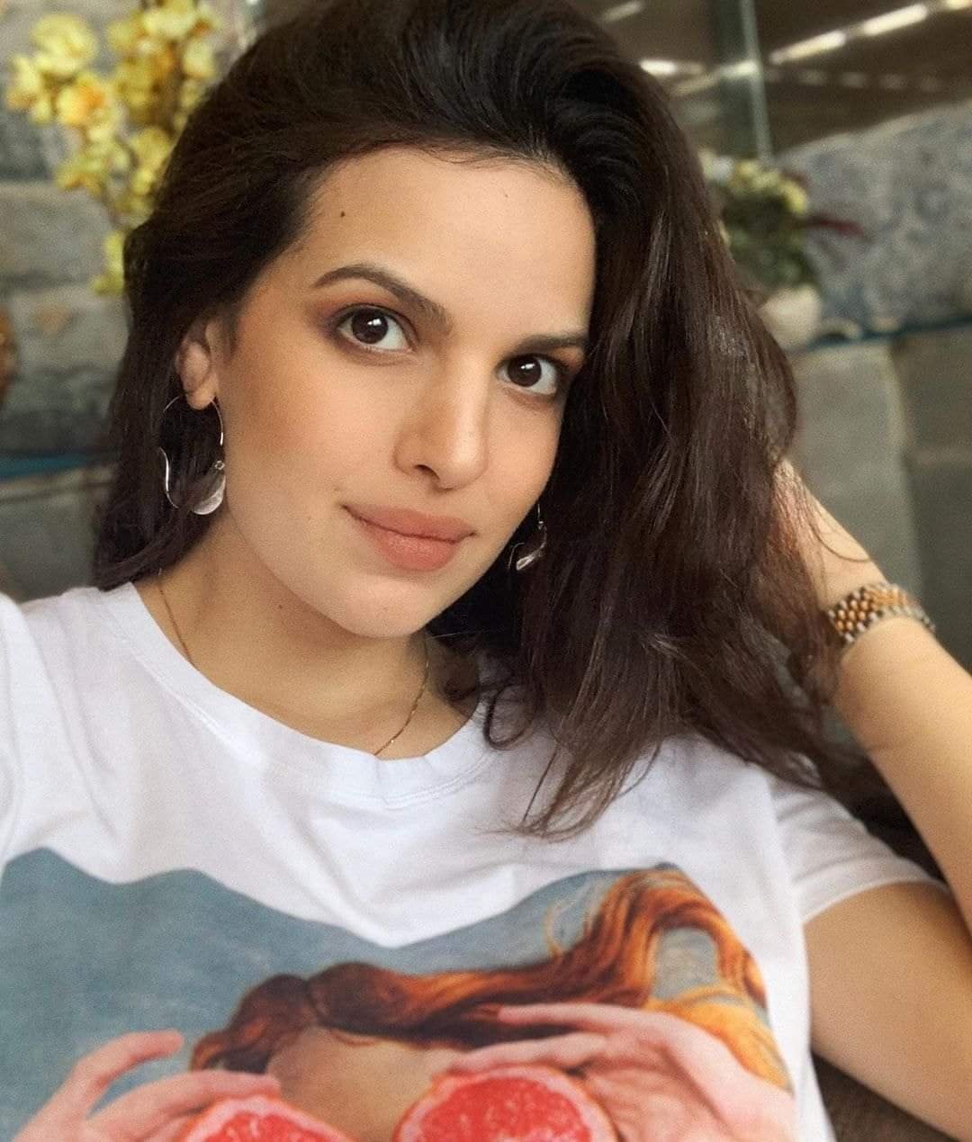 Natasha Stanković Beautiful Hot Instagram Photos 11 fb img 15983454239723735115182168223485
