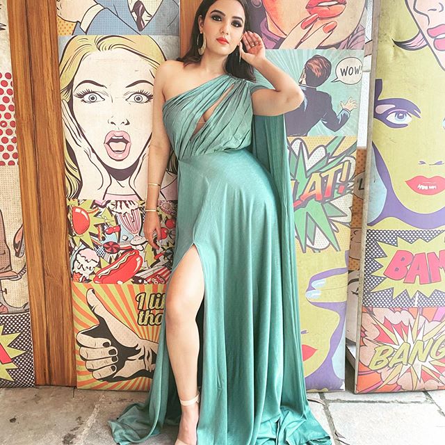 Jasmin Bhasin- Big Boss 14 Contestant Hot Photos Gallery 13 Jasmin Bhasin