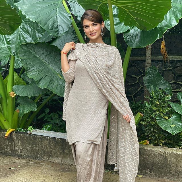 TV Actress Naina Singh Photos- BIG BOSS 14 CONTESTANT 29 Naina Singh