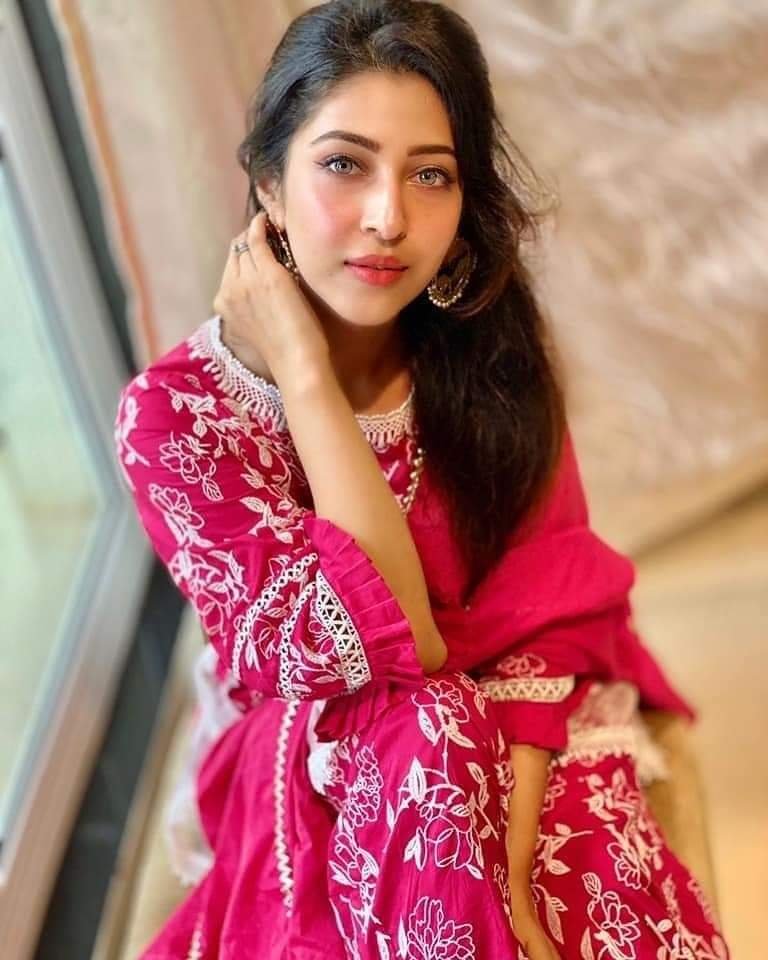 Beautiful Sonarika Bhadoriya Photos- Hot & Sexy TV Actress 21 fb img 16008708332511547438723784467232