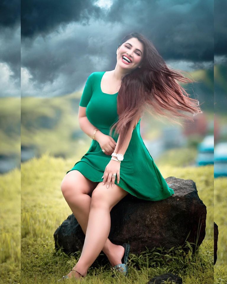 20+ Punjabi Model Khushi Gadhvi Hot Beautiful Photos 11 punjabi model Khushi Gadhvi