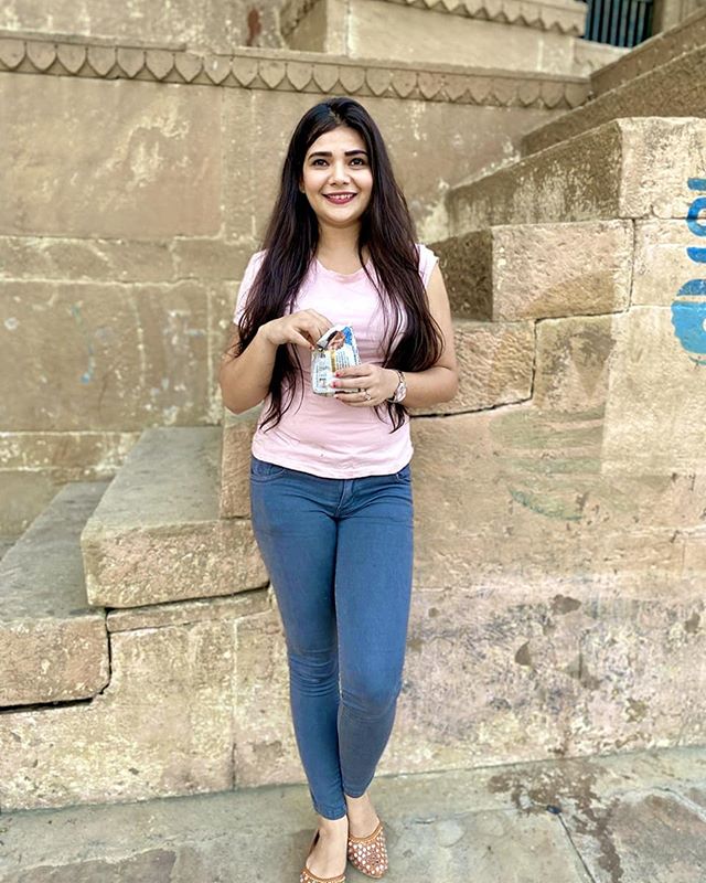 Desi Beauty Girl Swati Mishra Photos- Singer, YouTuber Girl 13 Desi Beauty Girl Swati Mishra 04