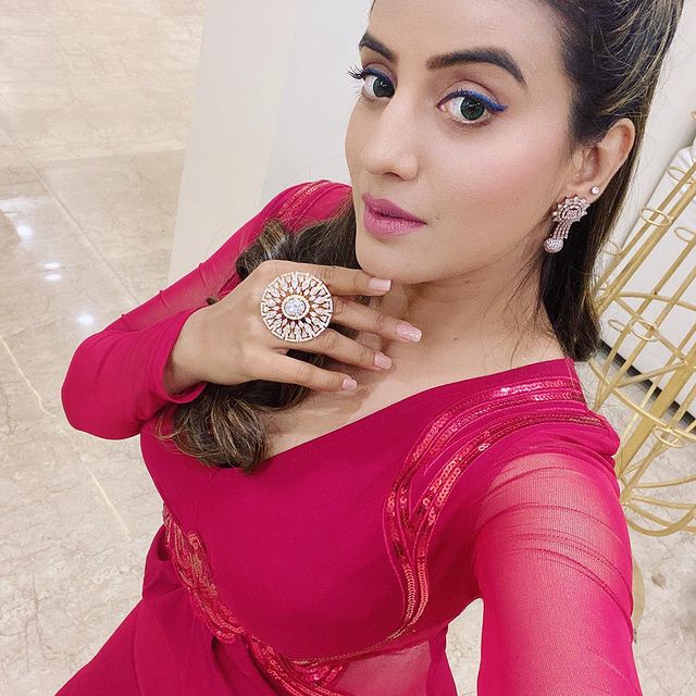 Bhojpuri Cinema Actress Akshara Singh Beautiful Instagram Photos Gallery 15 129394508 1787722761379469 8885695882806535665 n 1