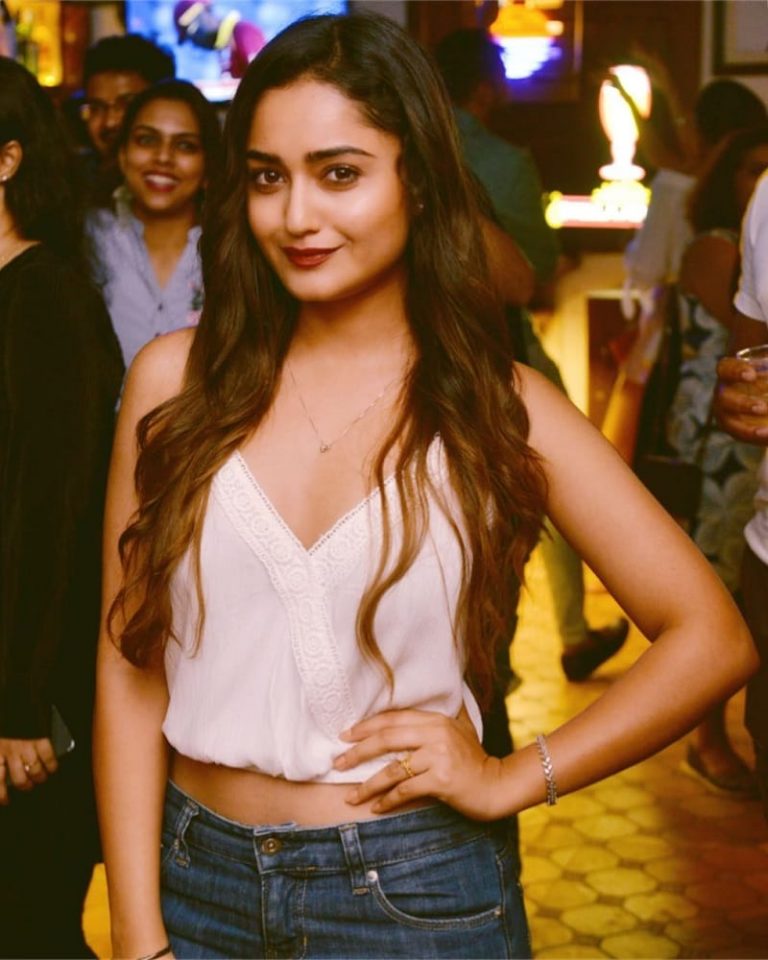 10+ Stunning Photos Of Tridha Choudhury, The Aashram Web series Actress 24 Tridha Choudhury pic