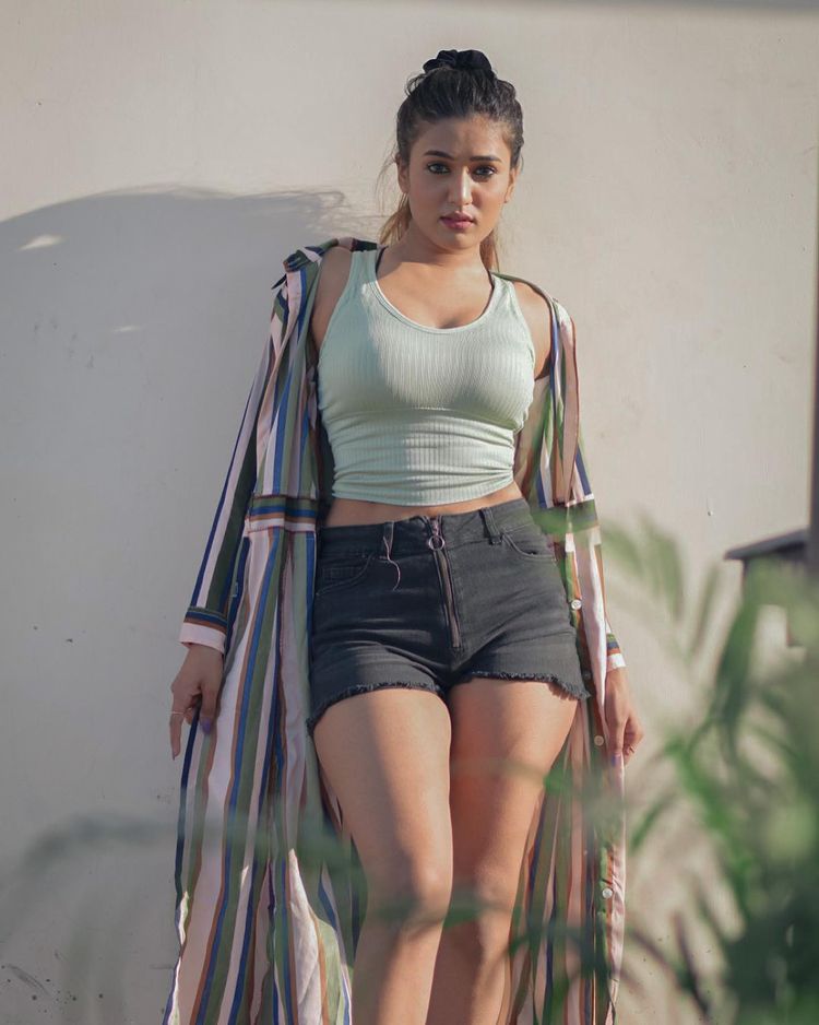 Content Creator Garima Chaurasia Hot Sexy Photos Gallery- TikTok Star 17 Garima Chaurasia 08