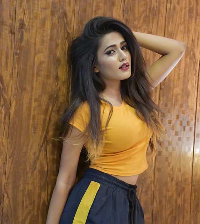 Content Creator Garima Chaurasia Hot Sexy Photos Gallery- TikTok Star 31 Garima Chaurasia 22