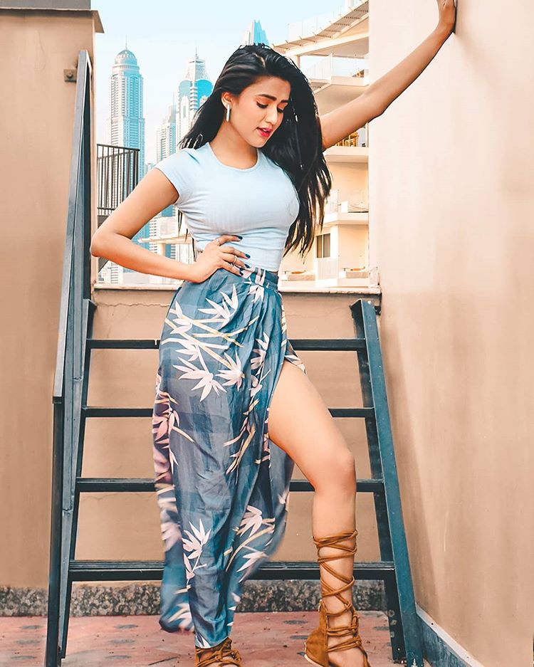 Content Creator Garima Chaurasia Hot Sexy Photos Gallery- TikTok Star 43 Garima Chaurasia 34