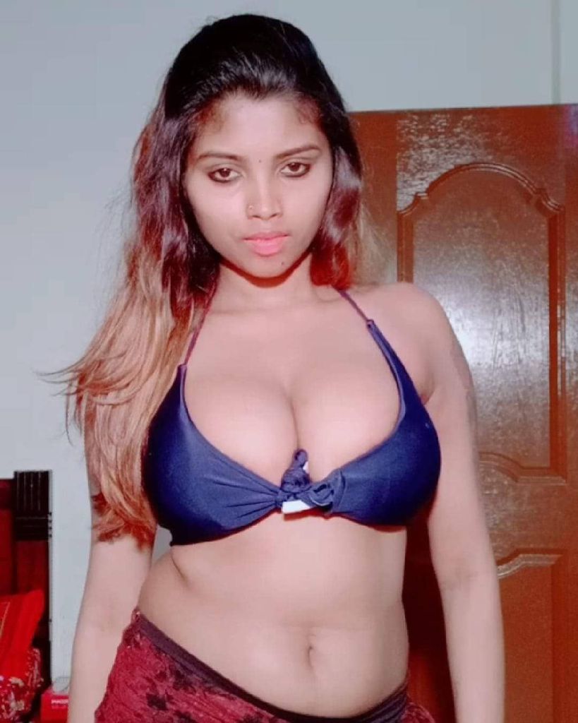 40+ VIDEO CREATOR MODEL LUCKY ELAKKIYA HOT BOLD PHOTOS 32 Elakkiya 10