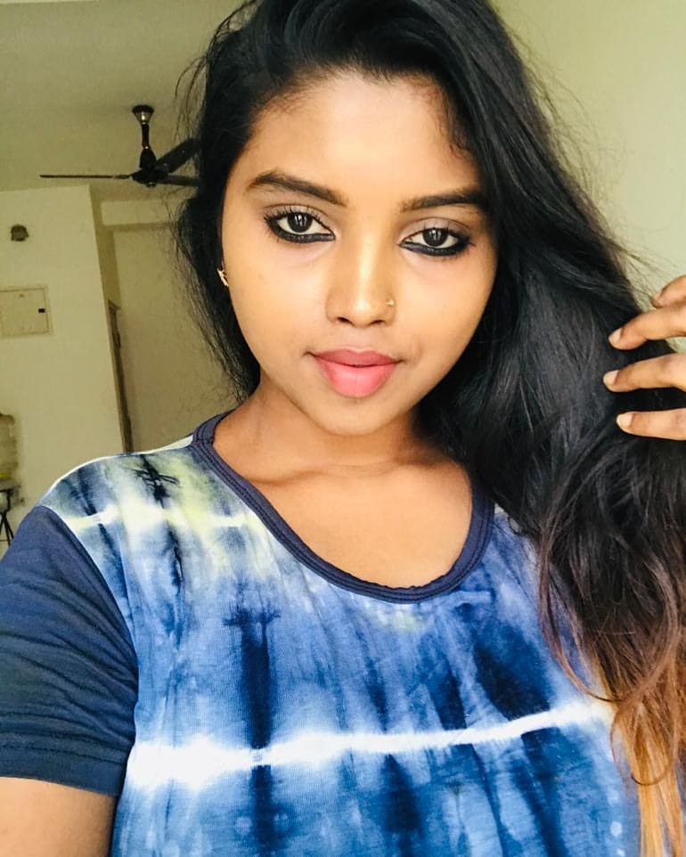 40+ VIDEO CREATOR MODEL LUCKY ELAKKIYA HOT BOLD PHOTOS 13 Elakkiya 6