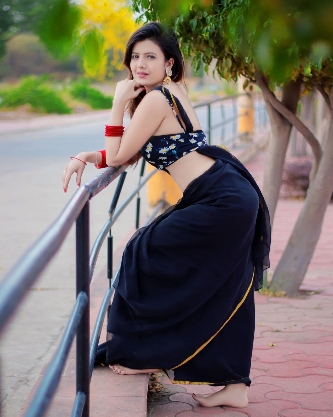 40+ YouTuber Singer Khwahish Gal Hot Beautiful Photos Gallery 40 khwahish gal 182581619 530077331482620 3849624435021228954 n