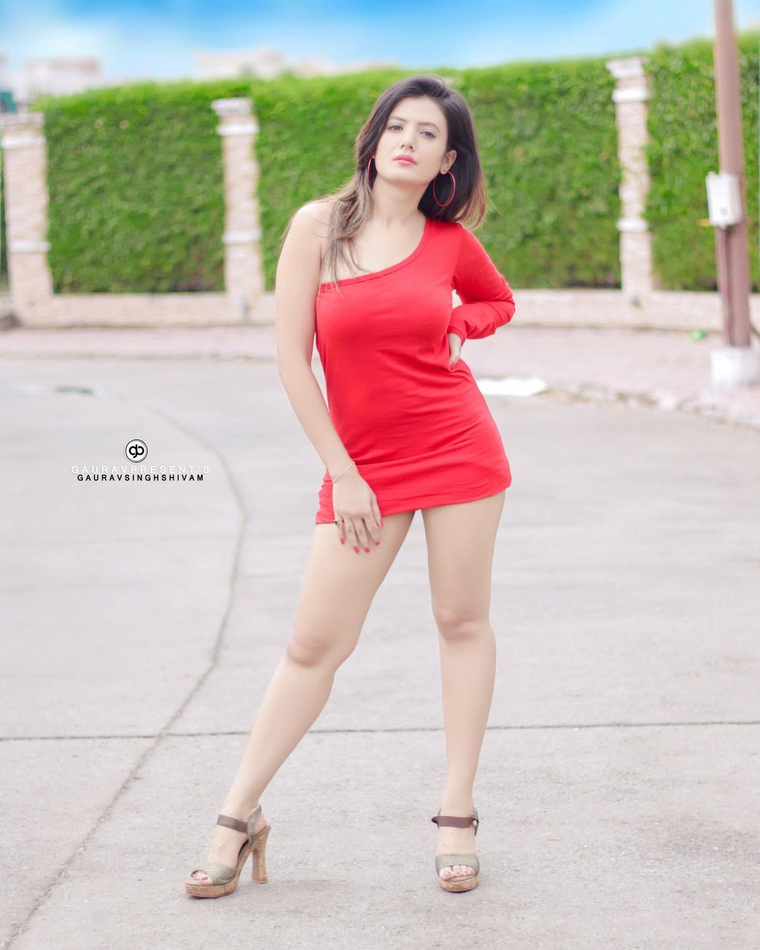40+ YouTuber Singer Khwahish Gal Hot Beautiful Photos Gallery 42 khwahish gal 182803651 462042594884418 8510837045666526998 n