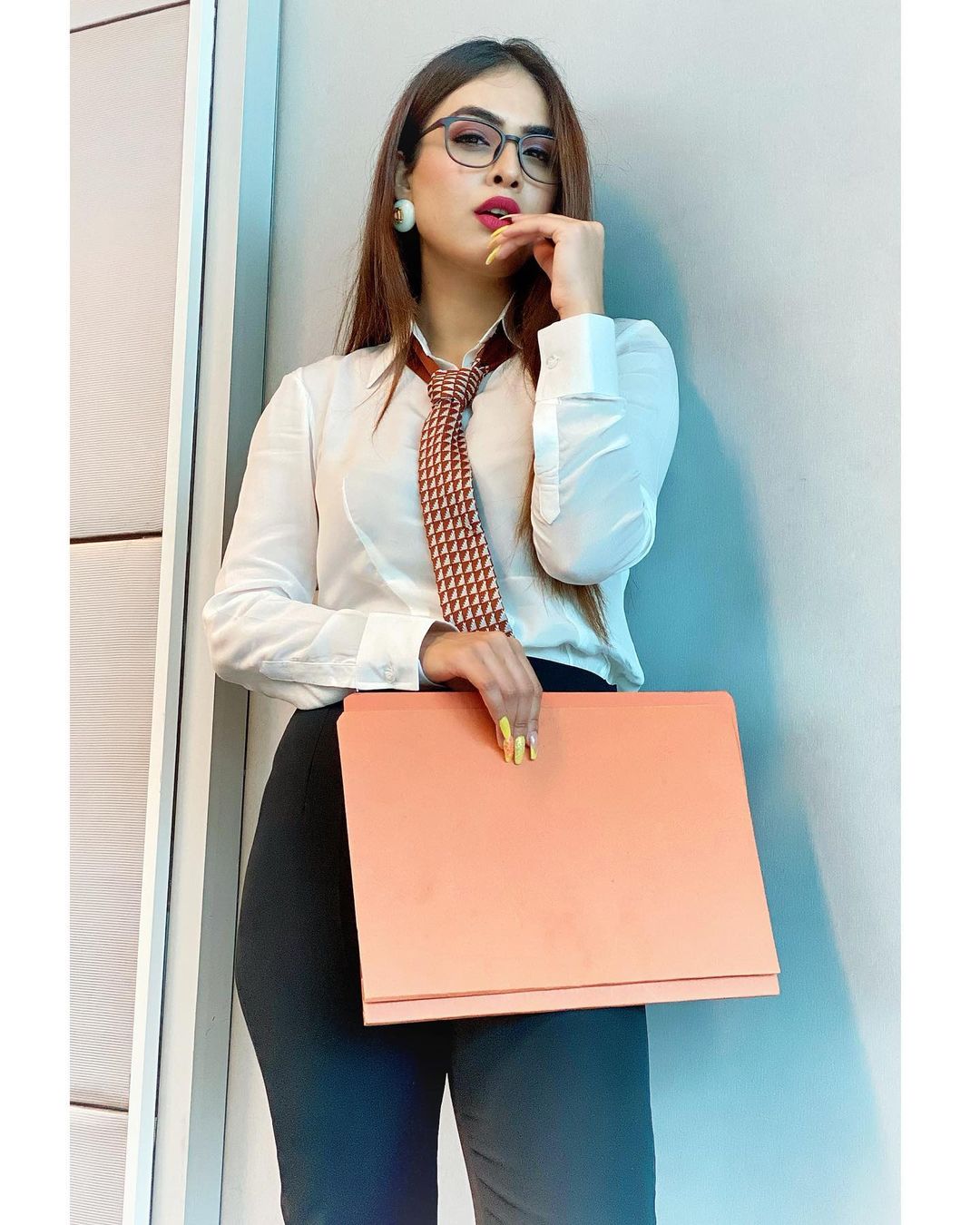 30+ Neha Malik Hot Beautiful Instagram Photos Gallery 20 nehamalik335 190018291 314896366910338 5591671318379495886 n