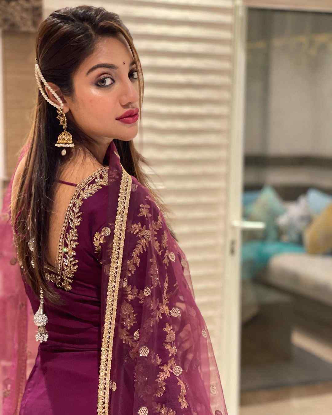 Bengali Actress & Lok Sabha Member Nusrat Jahan Hot Beautiful Photos 10 nusratchirps 189154353 375608477183176 5001787819554889255 n
