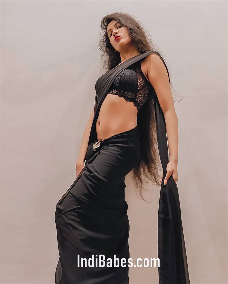 50+ Bengali Beauty Shiwani Shaw Hot Bold Photos- Navel, Backless Images 28 sadyeworld 218691356 936097170273576 589020231935856587 n
