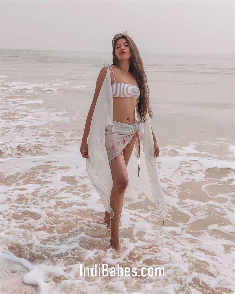 50+ Bengali Beauty Shiwani Shaw Hot Bold Photos- Navel, Backless Images 38 sadyeworld 241314266 905134626758487 5129357918865888197 n