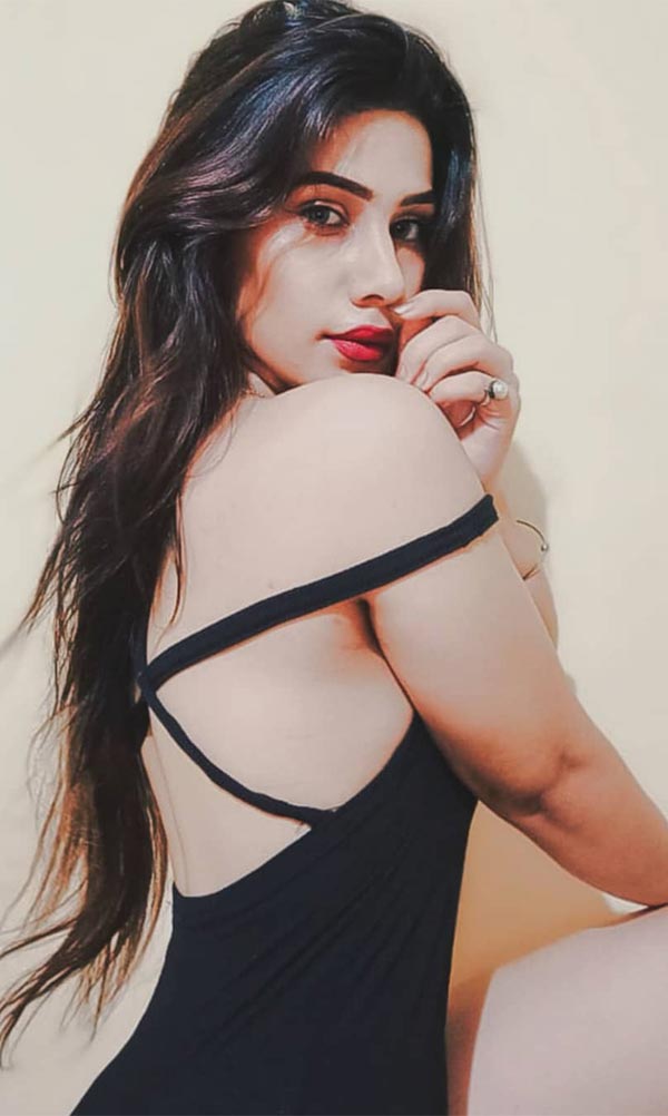 45+ Joshna Pasrija Hot Photos- Delhi Model & Actress from Kanjarpur web series (Cineprime) 17 joshna pasrija backless hot actress kanjarpur 3