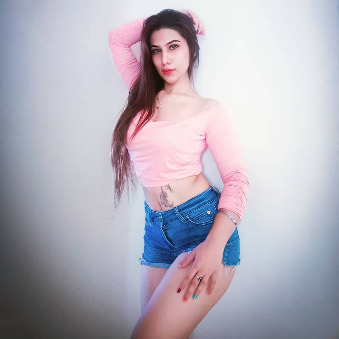 45+ Joshna Pasrija Hot Photos- Delhi Model & Actress from Kanjarpur web series (Cineprime) 26 joshna88 official 195683330 2854719871417743 7708787958730284238 n