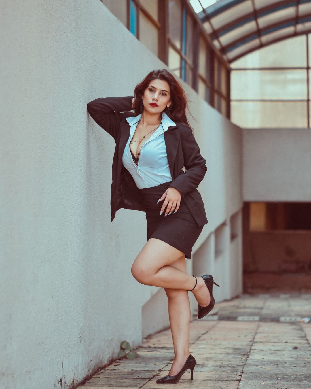 45+ Joshna Pasrija Hot Photos- Delhi Model & Actress from Kanjarpur web series (Cineprime) 21 photoholic krishna 249751703 1272737009818813 8586080161858778202 n