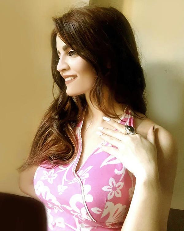 50+ Sarika Raghwa Hot Photos- TV & Ullu App Actress 29 sarika raghwa hot actress 60
