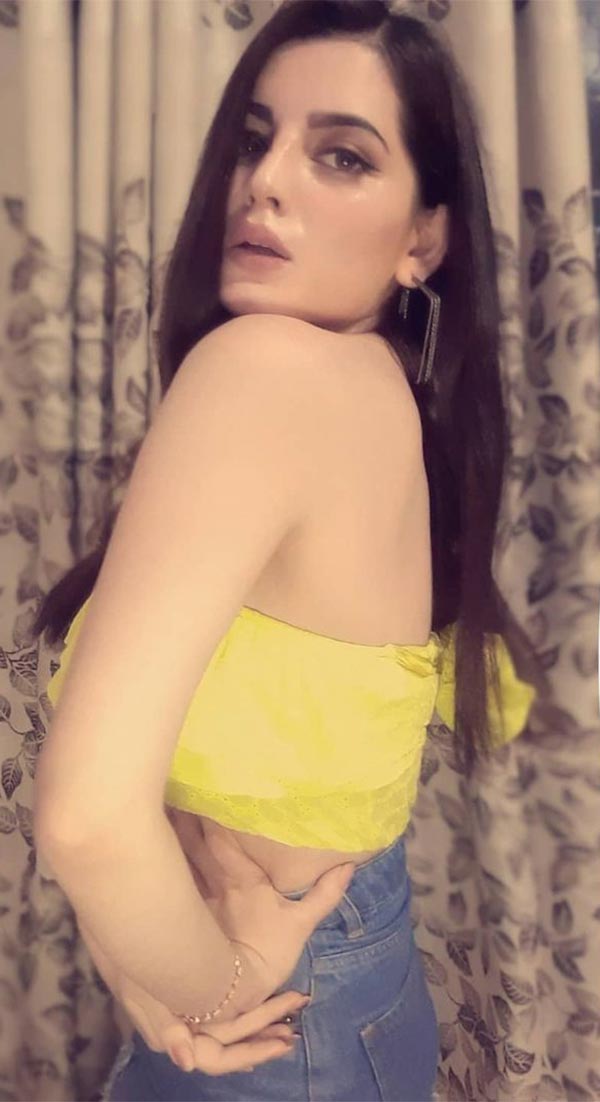 50+ Sarika Raghwa Hot Photos- TV & Ullu App Actress 36 sarika raghwa hot actress sasural simar ka 2 37