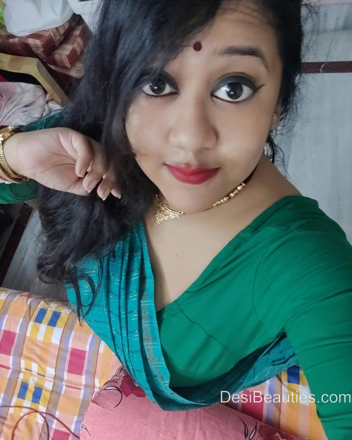50+ Hot Bengali Girls, Models, Beautiful Sexy Photos 24 Hot Bengali Girls 18