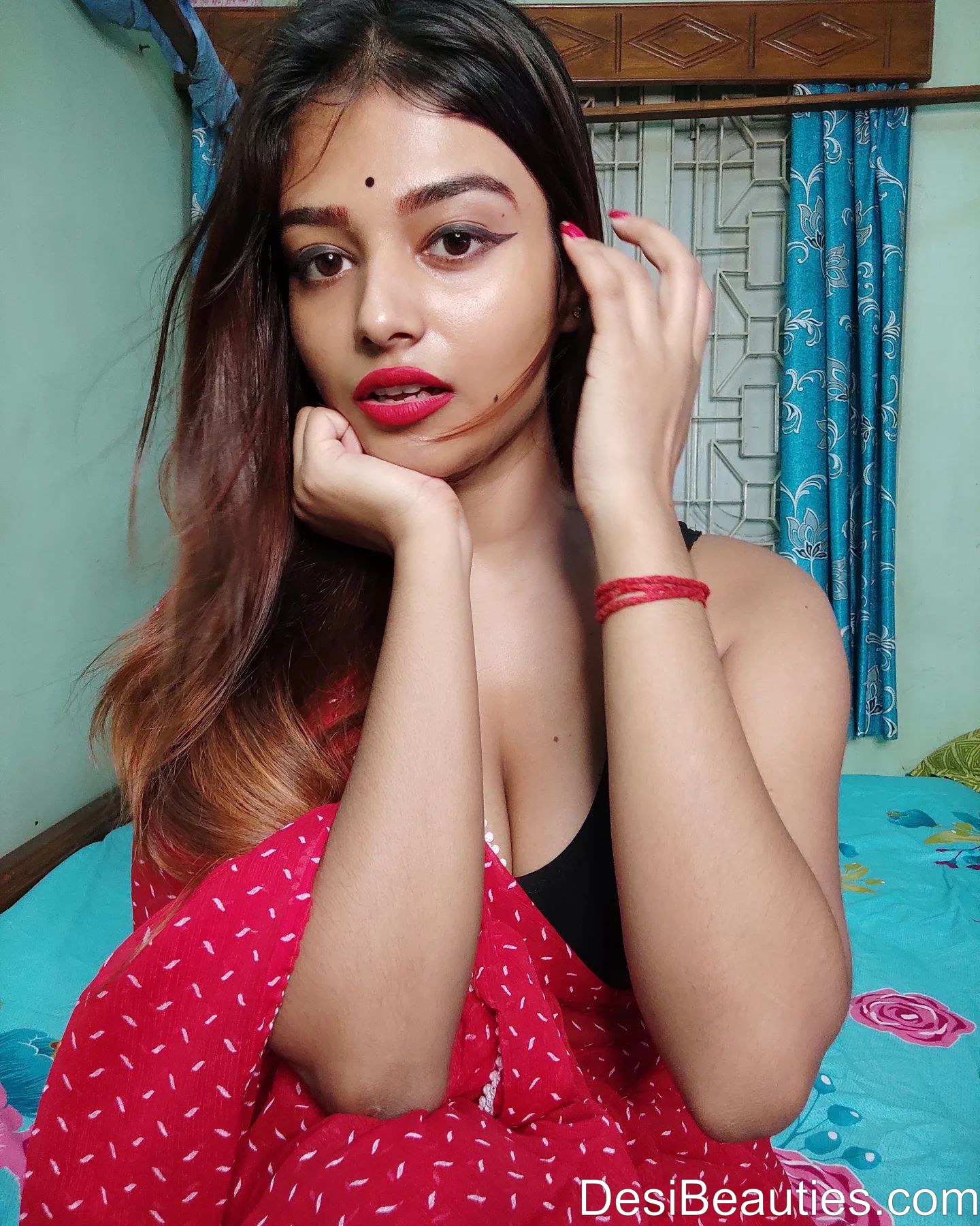 Instagram Hottie Desi Girl Oriya Sarkar Sexy Photos 14 Oriya Sarkar photo