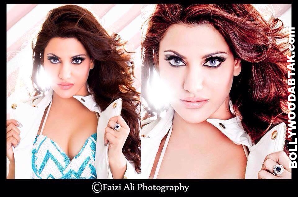 Preeti Soni sexy looking